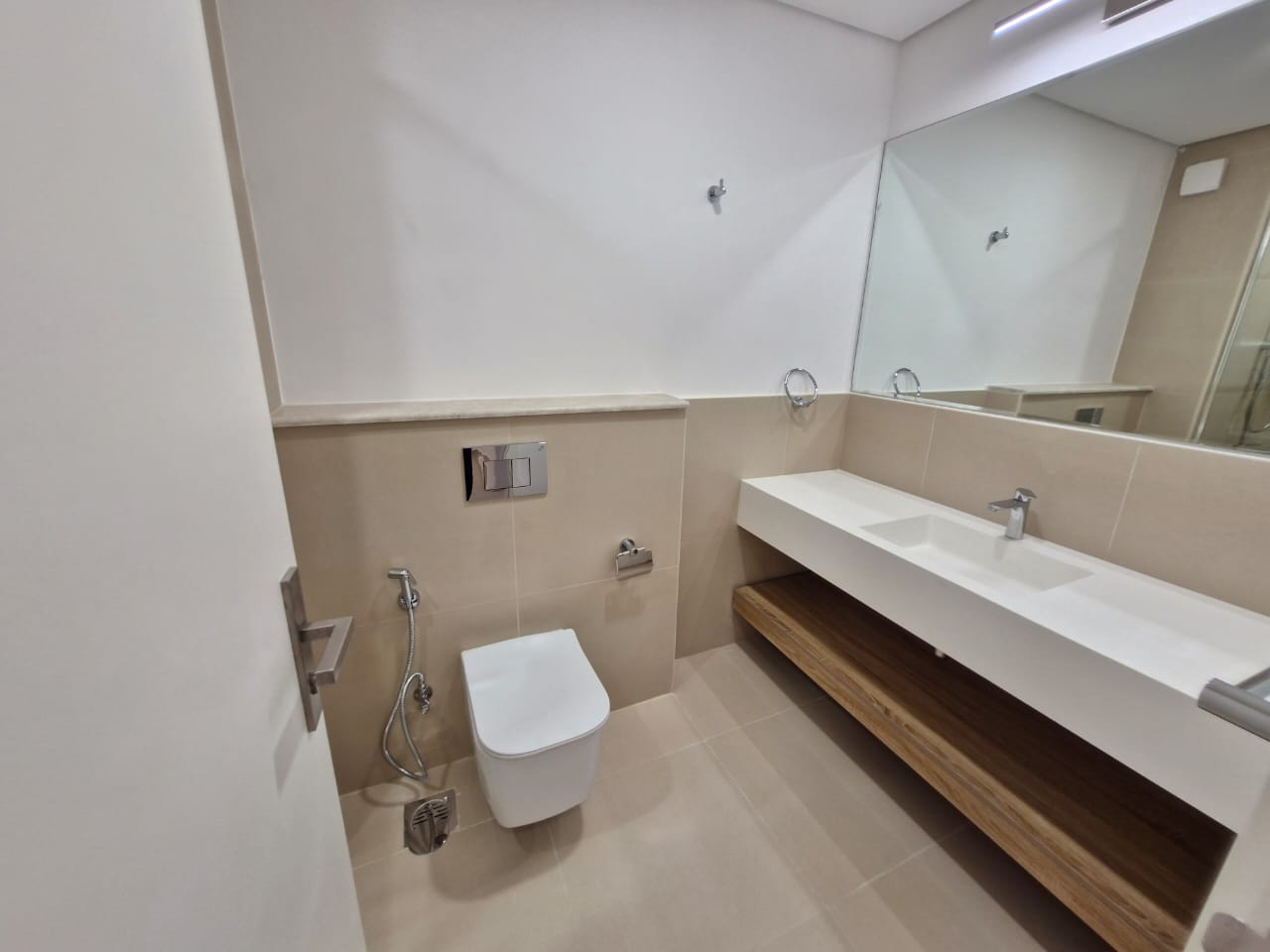 🏡 *Luxury Villa in Sedra – Roshn*   ✨ 300 m² Modern Villa | Elegance Meets Functionality 
